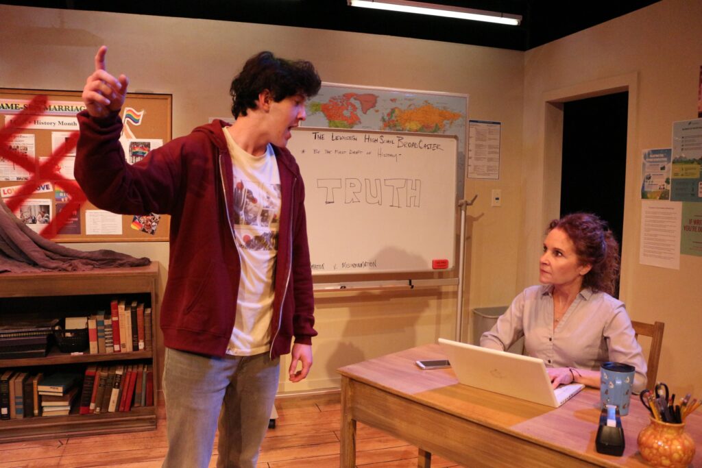 A NoHo Arts theatre review of The Road Theatre Company’s THE TOTALITY OF ALL THINGS