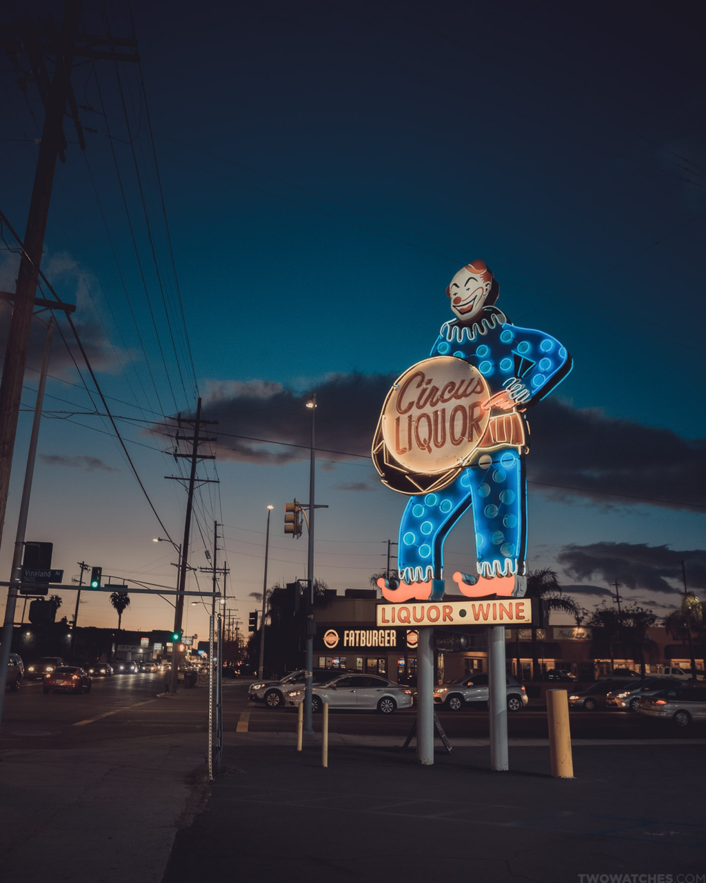 Circus Liquor - Blue Hour Valley, Dima Otvertchenk